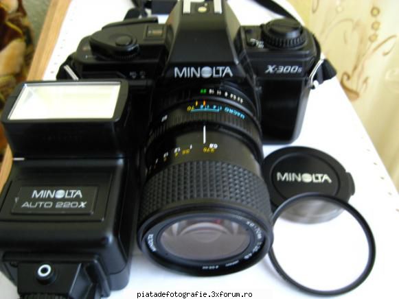 foto minolta x300s japan vinde foto minolta x300s perfecta stare film 35mm, modul automat capace