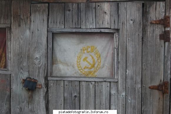 Capiatlism vs Comunism - am postat-o aici pt ca m-i s-a parut cel mai - Foto-comment