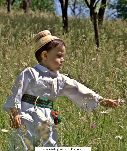 [Concurs FOTO] Vitalitate (FINAL) - cocon(copil in Maramures) - [CONCURS] Fotografii tematice