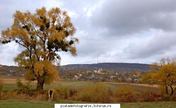 Extravilan - cind se-aduna norii peste sat - Foto-comment