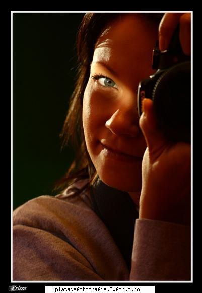Far away - Un autoportret .... :) - Foto-comment
