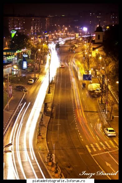 Intersectie noaptea - Facuta la cimitirul Belu din parcarea de la Moll - Foto-comment