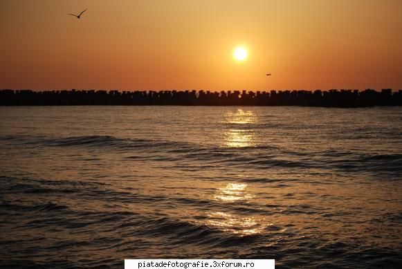 Rasaritul la mare in doua ipostaze - radu - Foto-comment