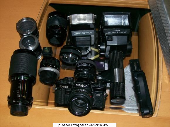 VAND aparat Minolta X700 pe film - Aparat de coletie funcioneaza si arata impecabil - Vanzari foto