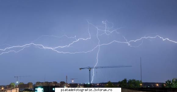 fulgere - postez si eu ultimul tau fulger din alt unghi - Foto-comment