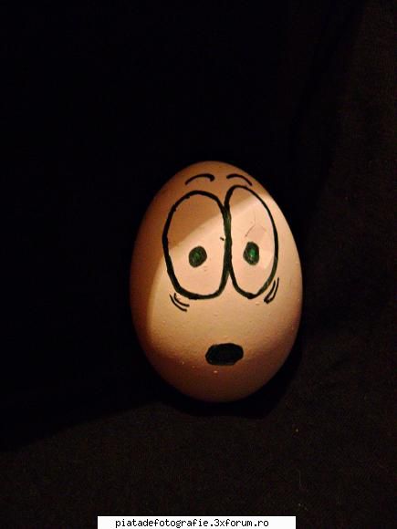 funny eggs - uups....am uitat de poza:D... "damn....i`m alive" - Foto-comment