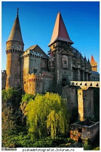 oameni si natura - Castelul din Hunedoara - Foto-comment